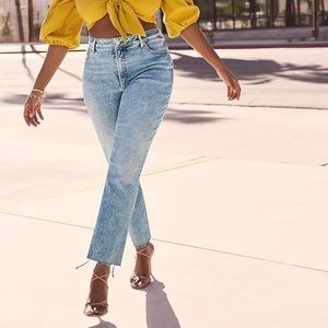 Super High Waisted Raw Hem Straight Mom Jeans